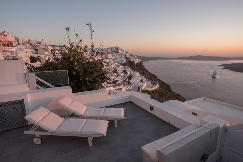 Villa Karpimo Horizon - Caldera View With Private Hot Tub Firostefani Zimmer foto