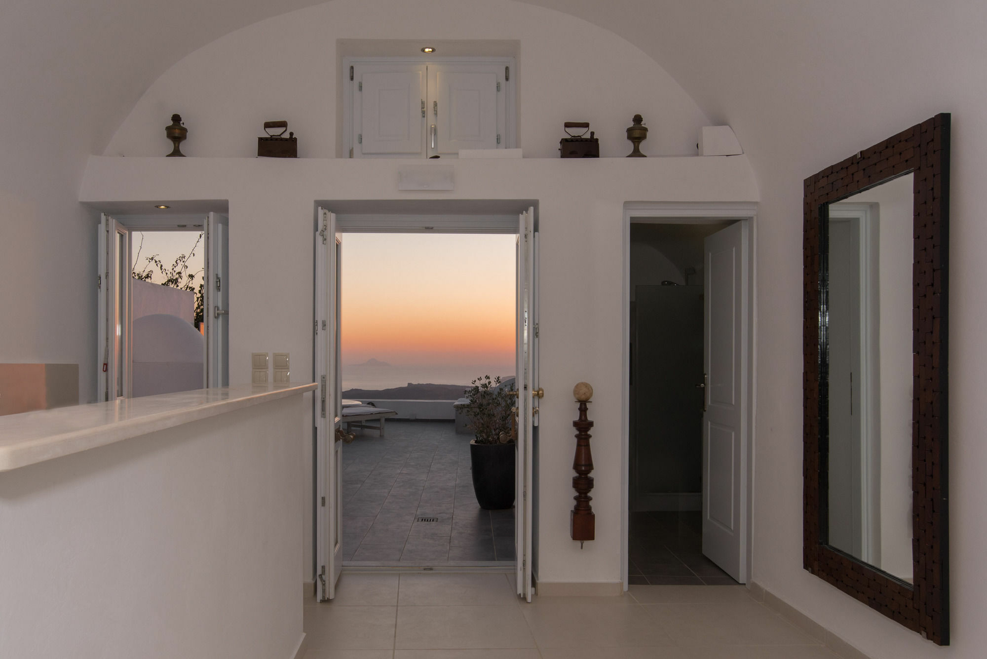 Villa Karpimo Horizon - Caldera View With Private Hot Tub Firostefani Exterior foto